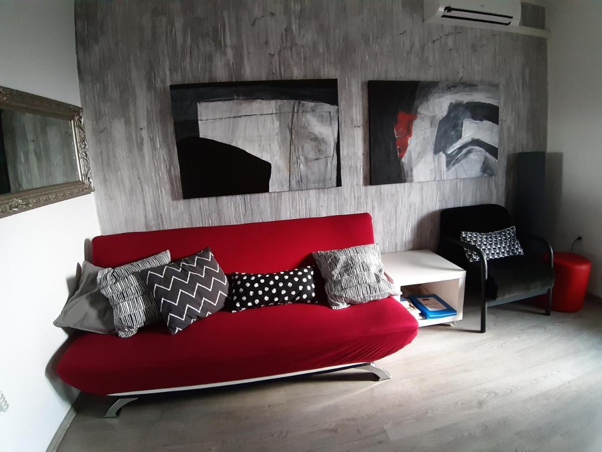 Apartment Tina Istra Буйе Екстериор снимка