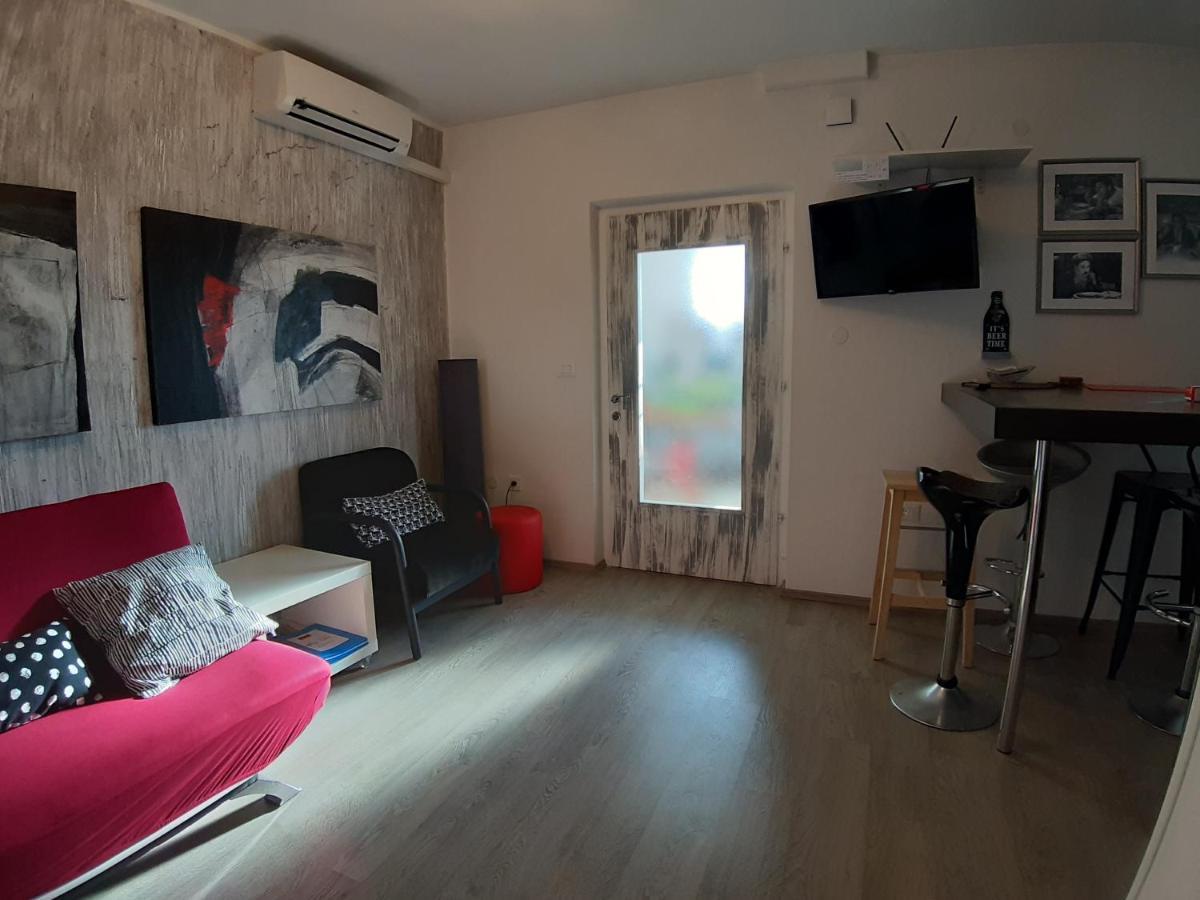 Apartment Tina Istra Буйе Екстериор снимка